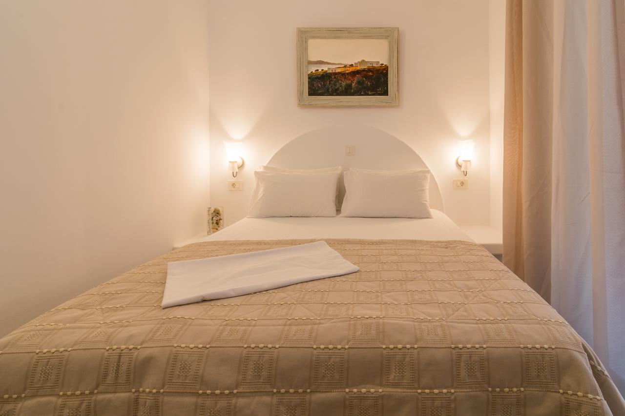 Giannoulis Hotel Adamantas  Exterior photo